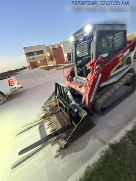 2024 TAKEUCHI TL8R2-CR