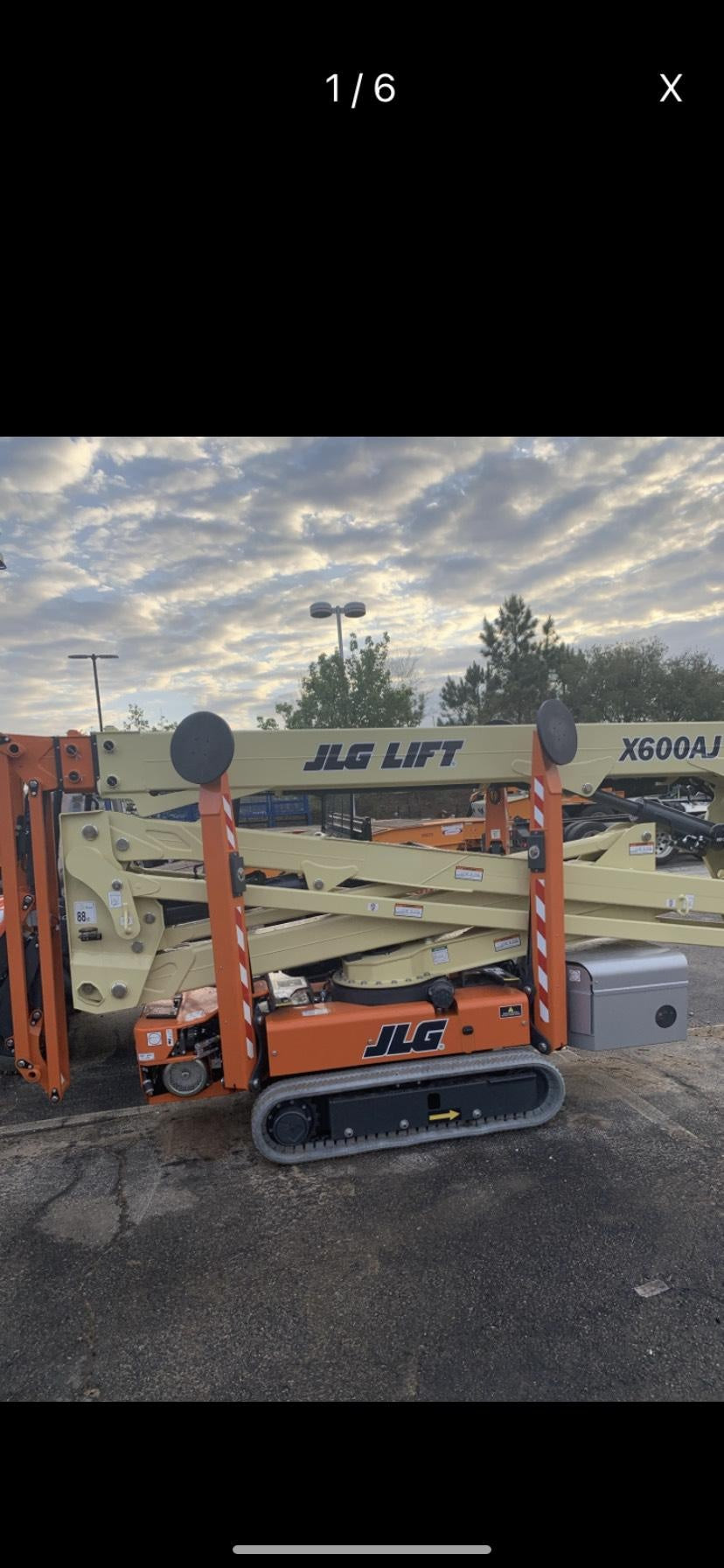 2022 JLG X600AJ