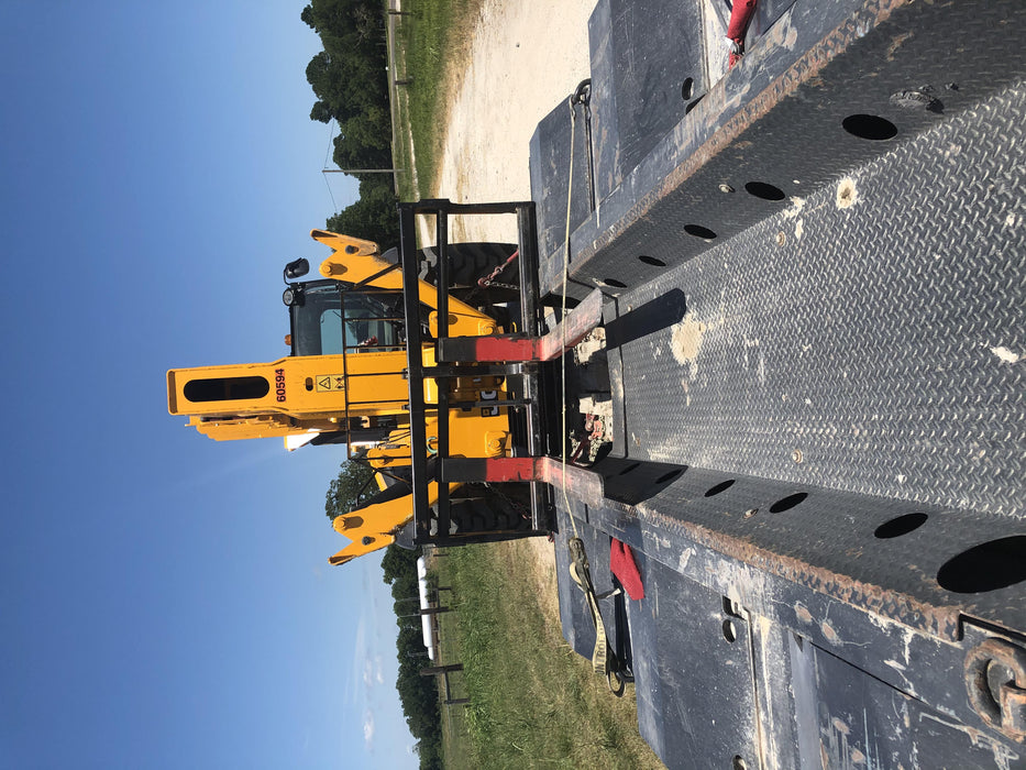 2020 JCB 510-56 Cab/Heat/Air, 74 HP, Solid Tires, STD Worklight, Beacon, Aux Hydraulics, Lifting Eye, Back up Alarm w/66" Carriage/60" Forks