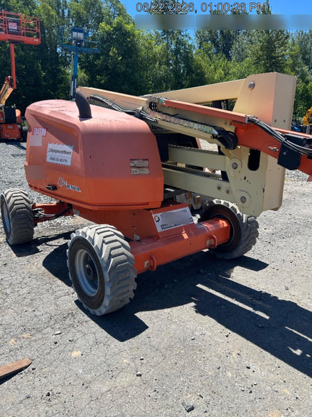 2019 JLG 450AJ