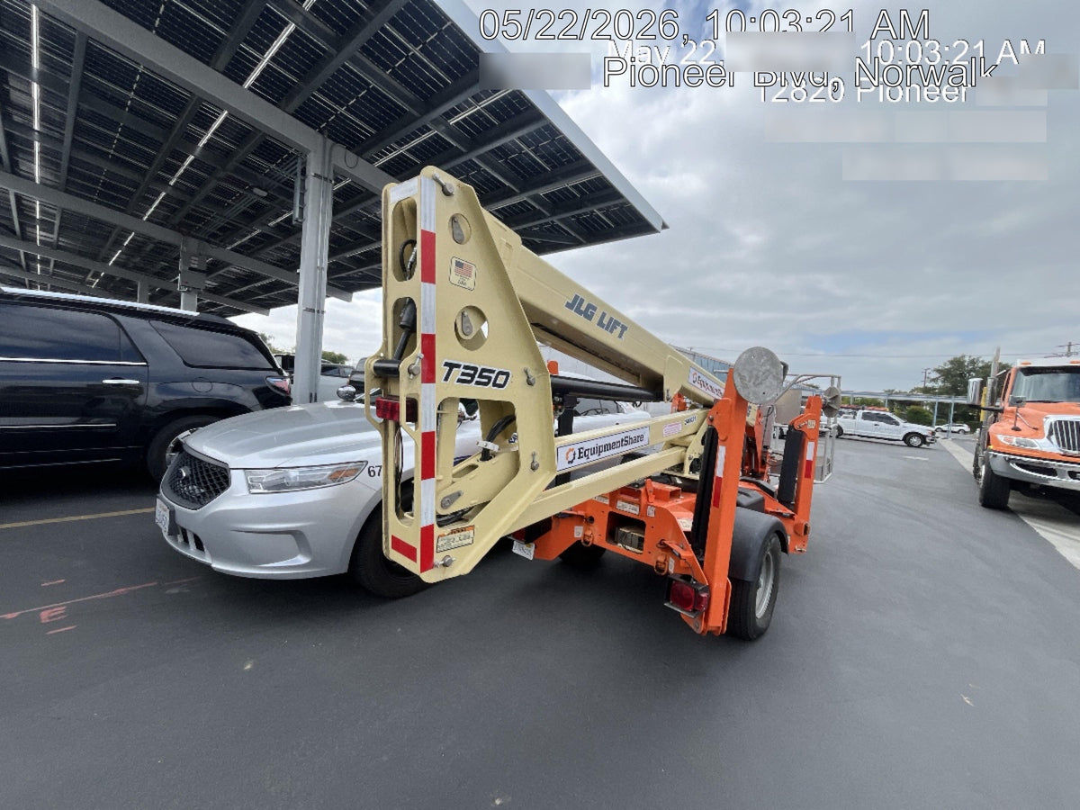 2022 JLG T350