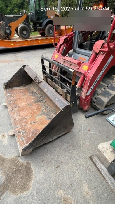 2022 ARROW MATERIAL HANDLING 60" Pallet Forks - Arrow