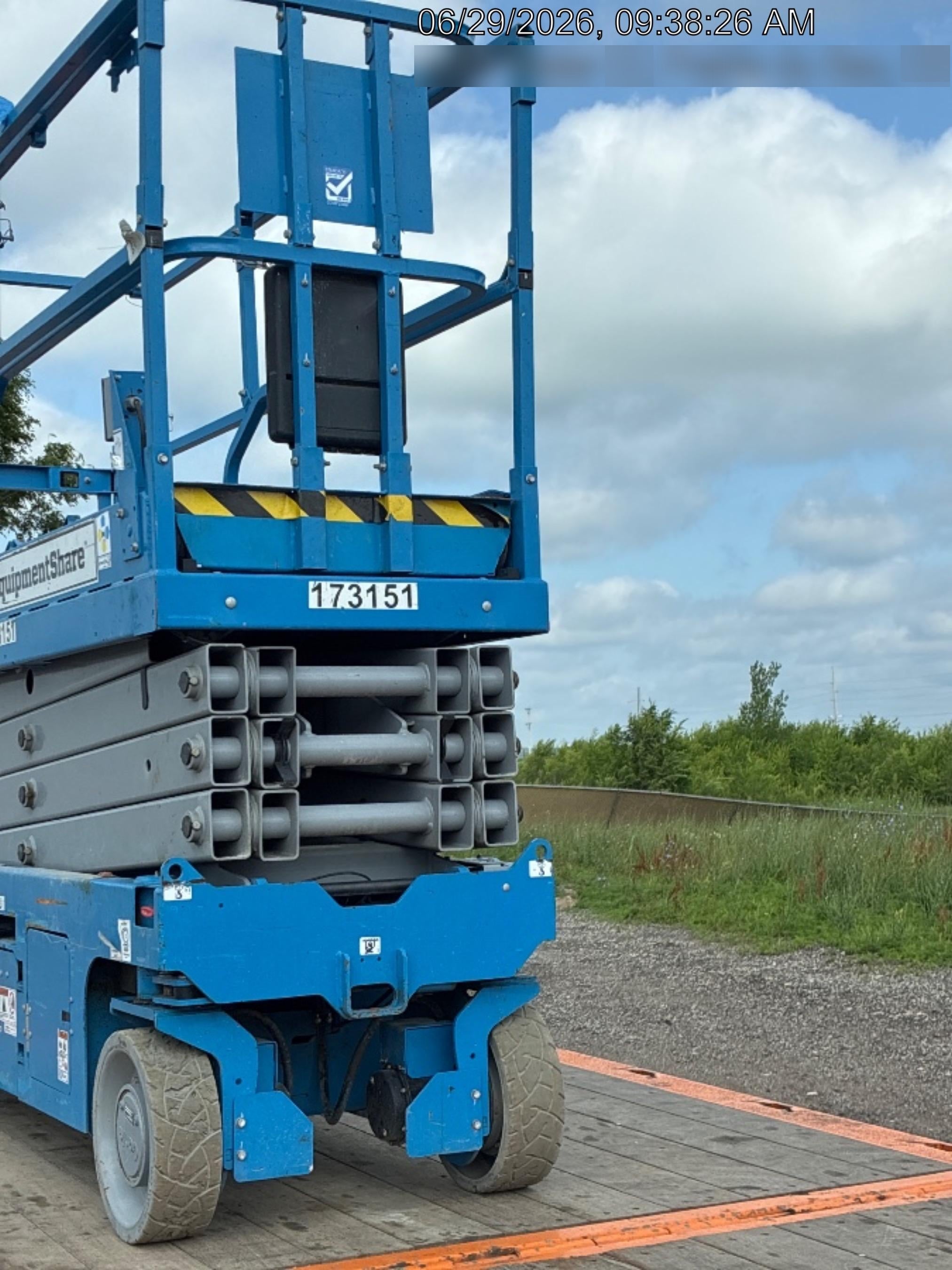 2021 GENIE GS-2632