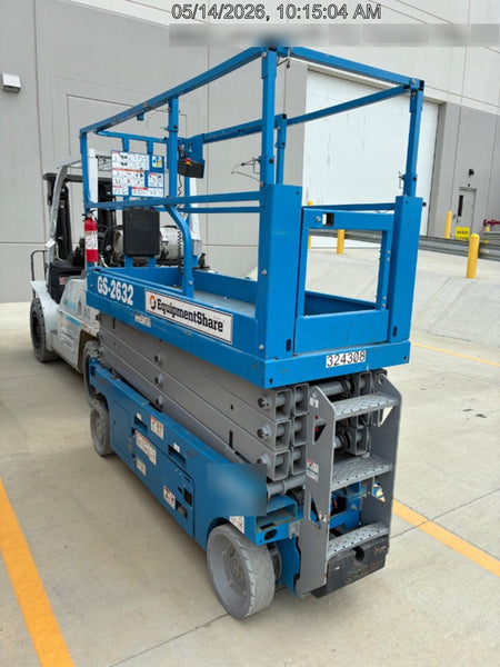 2023 GENIE GS-2632