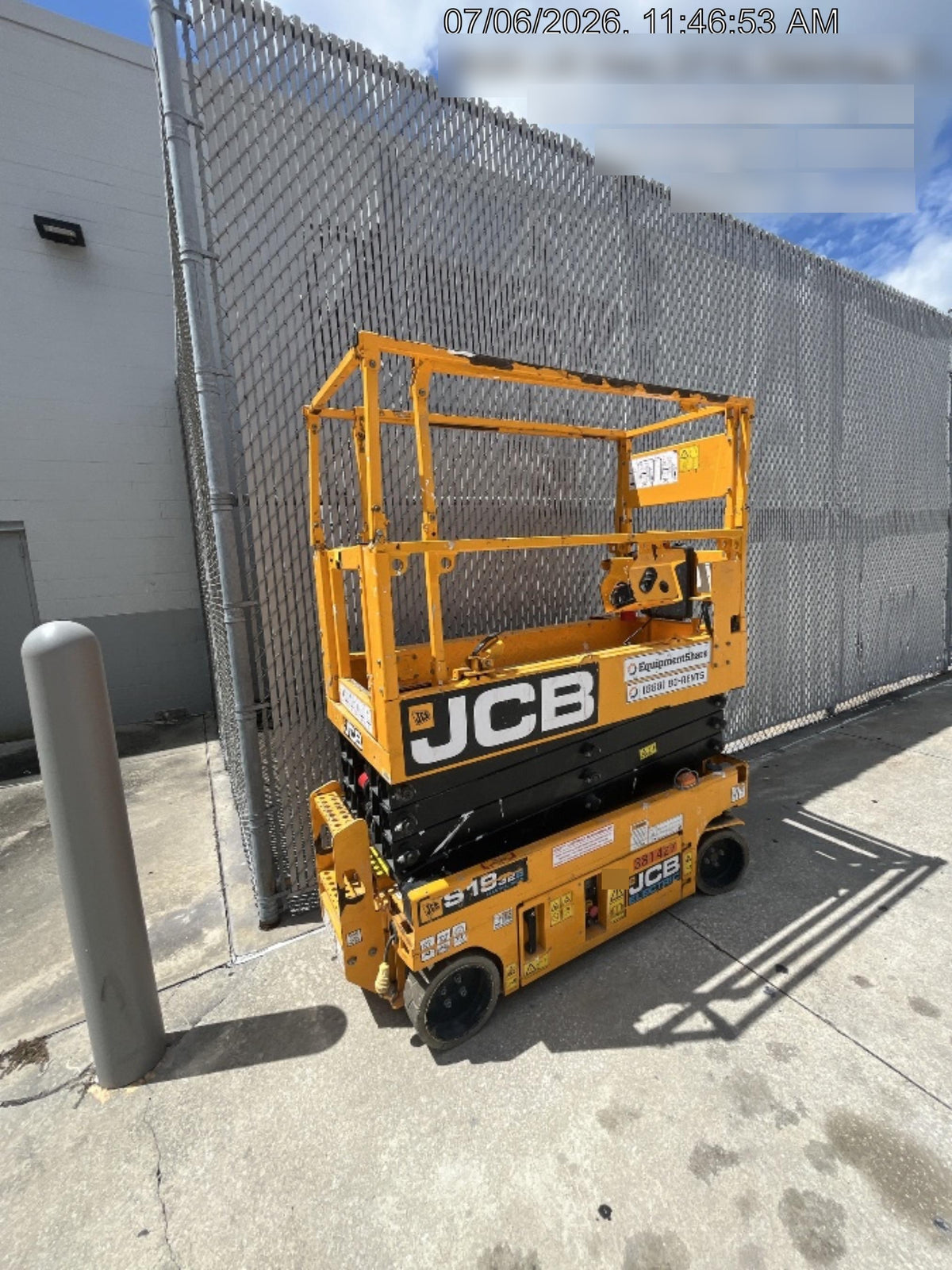2024 JCB S1932E