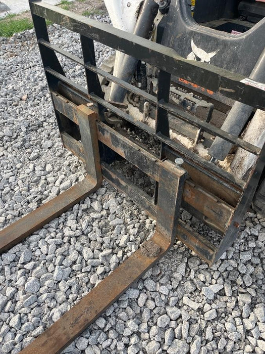 2019 ARROW MATERIAL HANDLING 60" Pallet Forks - Arrow