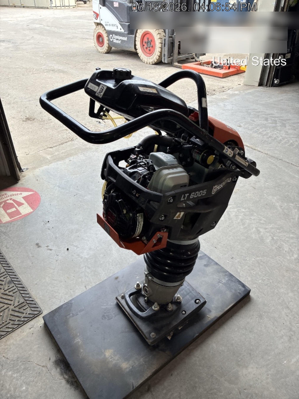 2025 HUSQVARNA LT6005