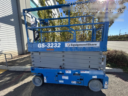 2022 GENIE GS-3232