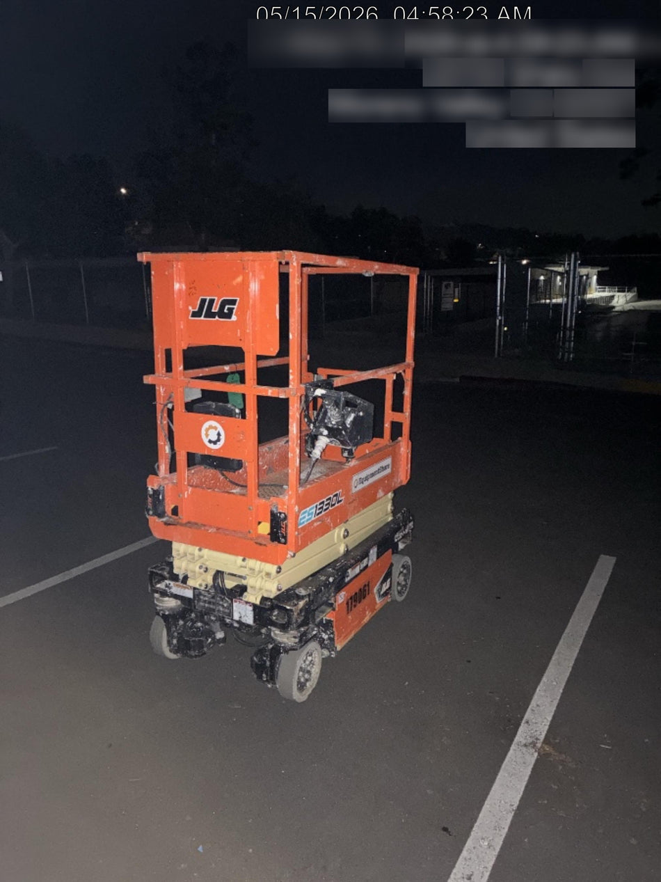 2021 JLG ES1330L