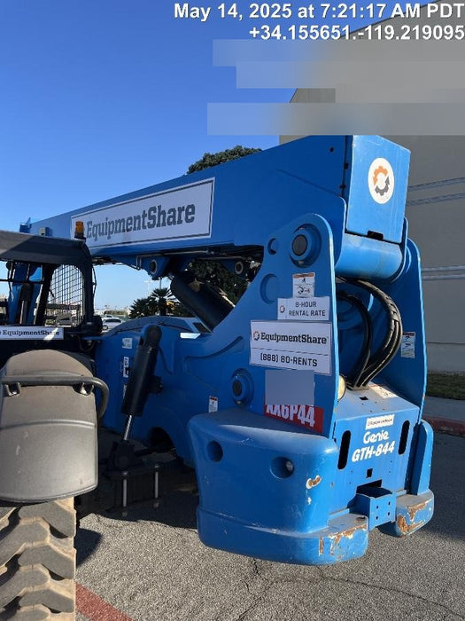 2019 GENIE GTH-844