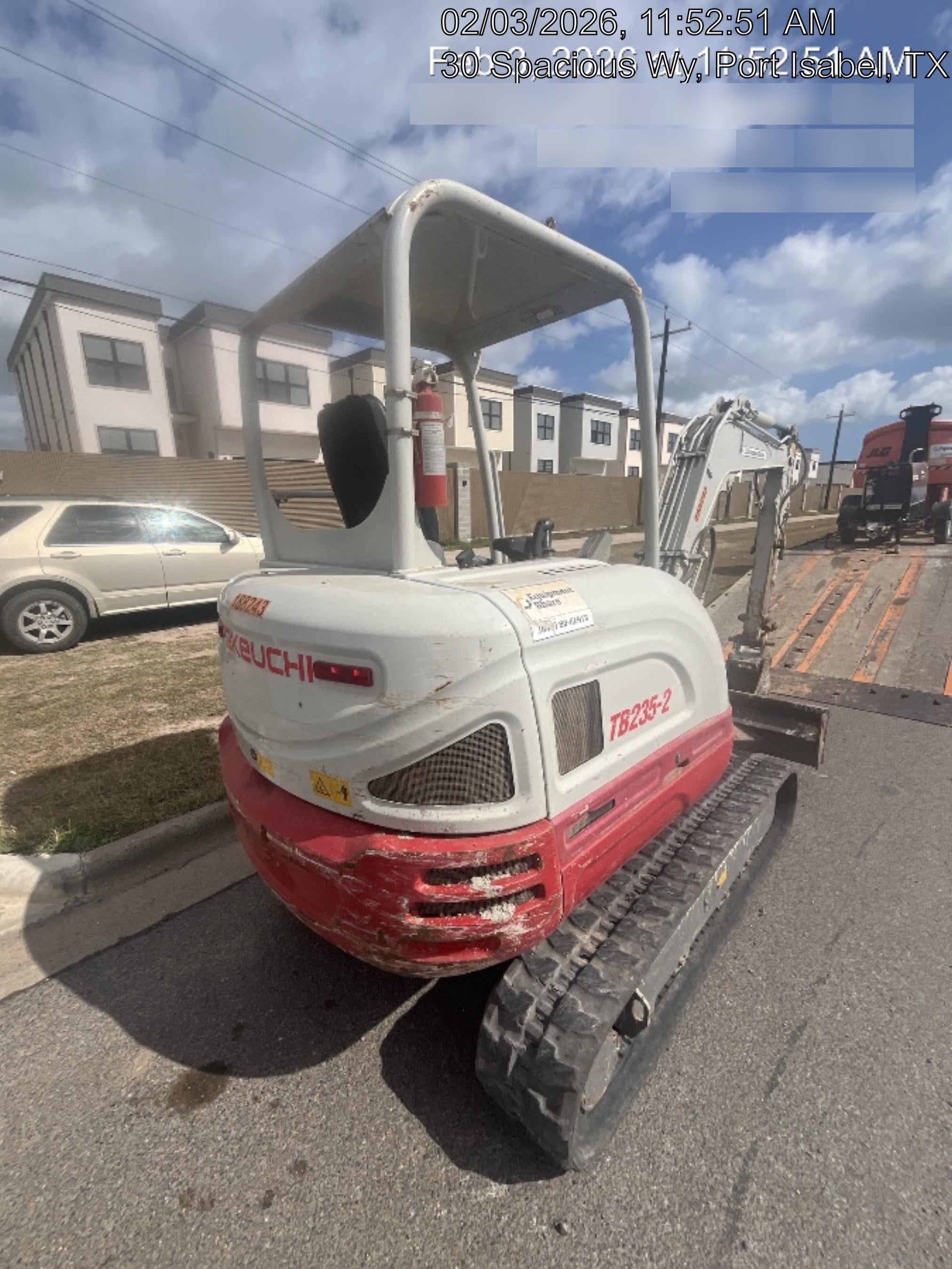 2021 TAKEUCHI TB235-2R