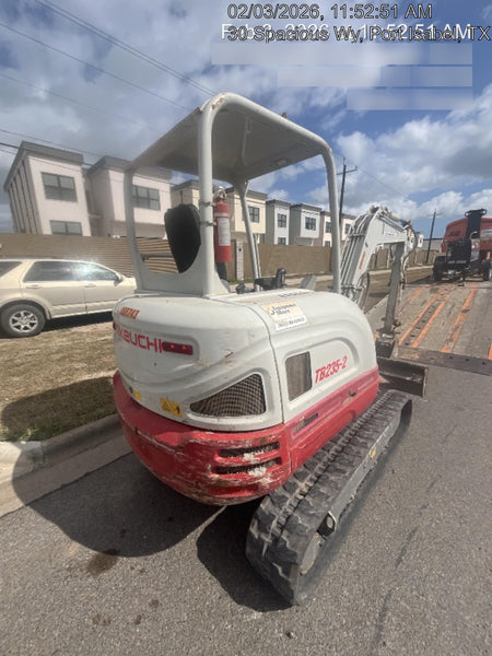 2021 TAKEUCHI TB235-2R