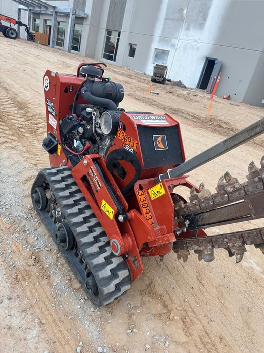 2023 DITCH WITCH C24XA