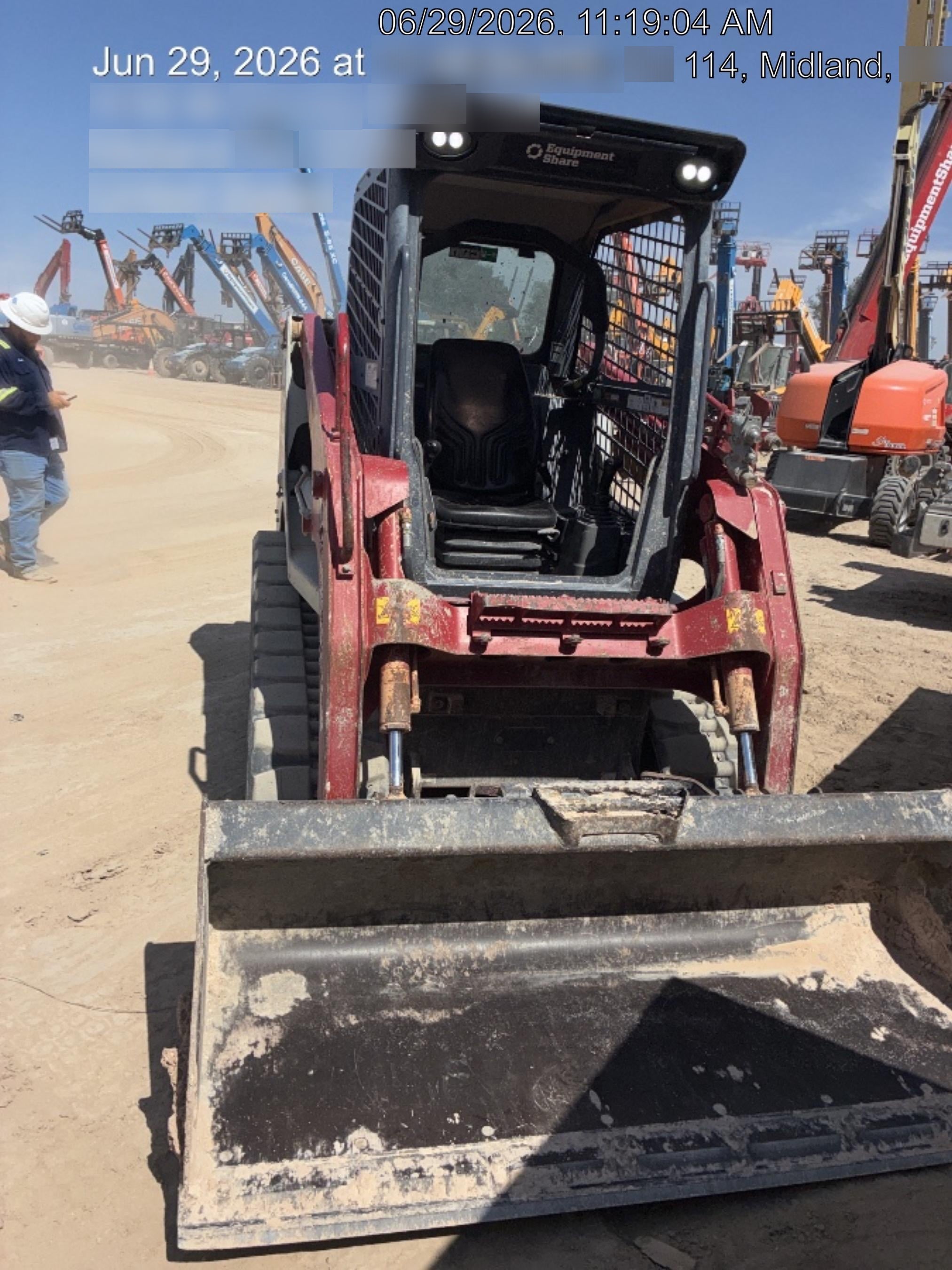 2022 TAKEUCHI TL8R2-R