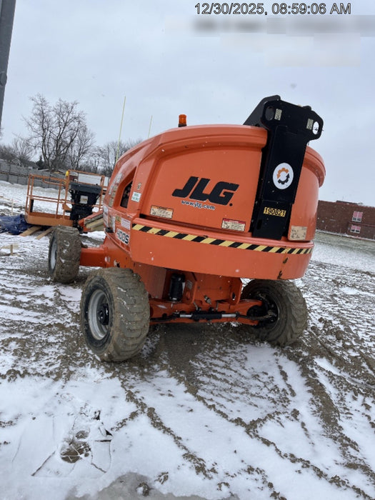 2021 JLG 400S