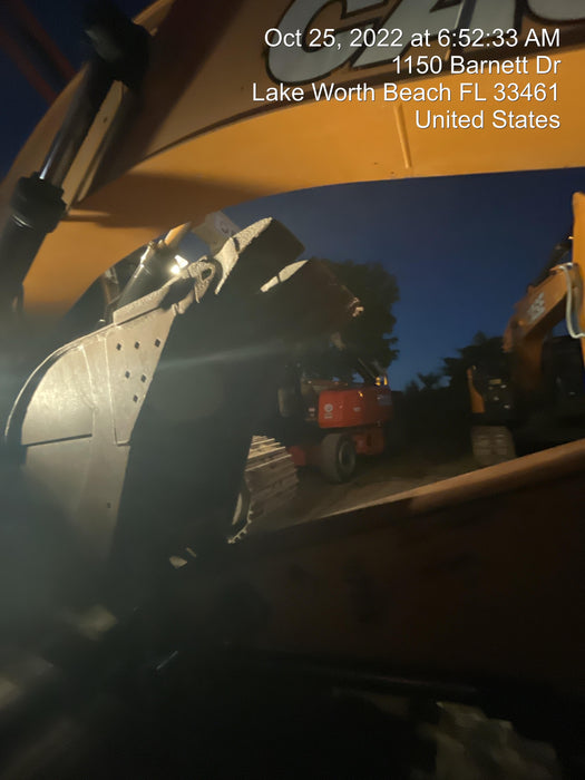 2017 CASE 36" Bucket - Case