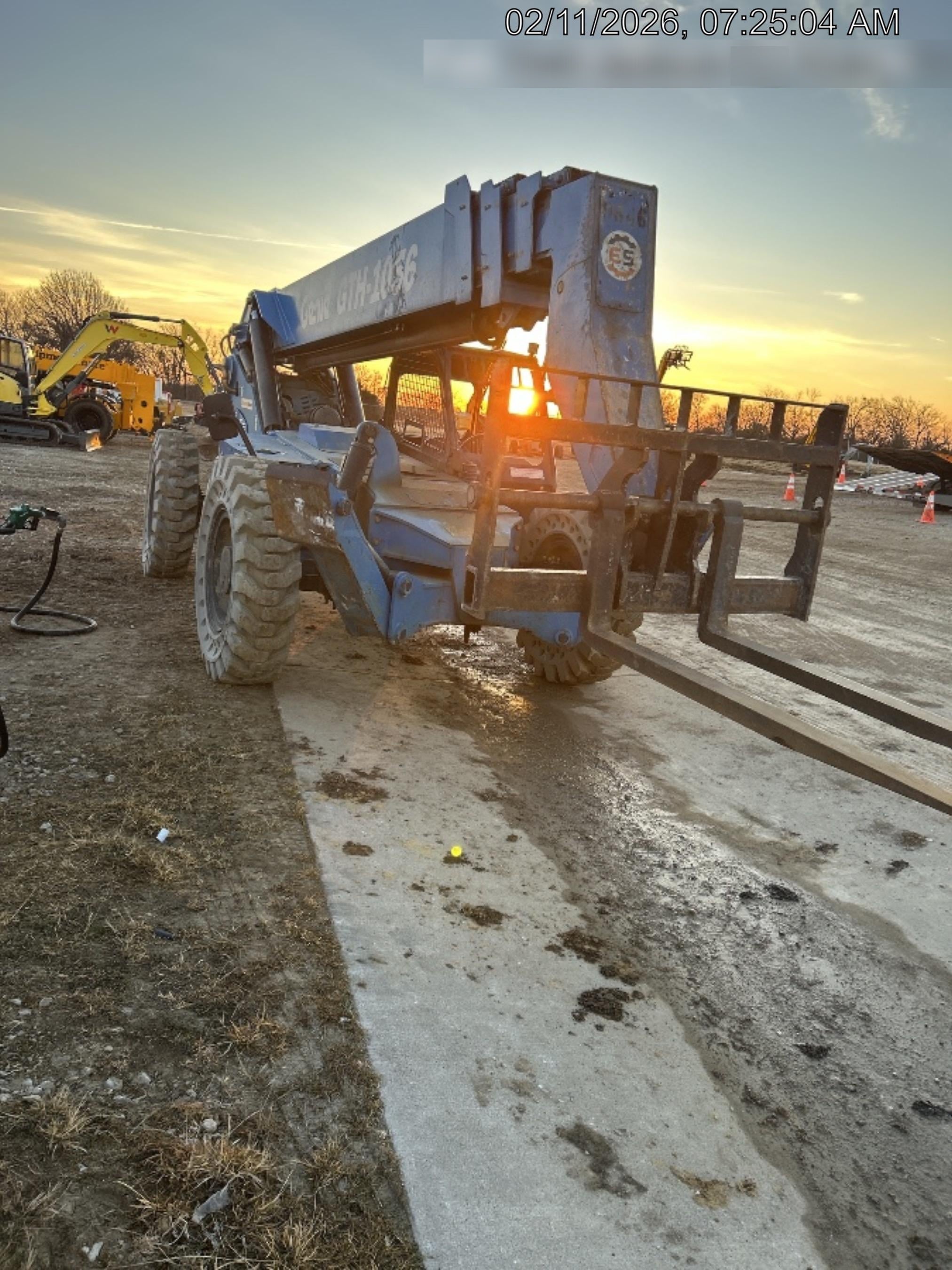 2018 GENIE GTH-1056