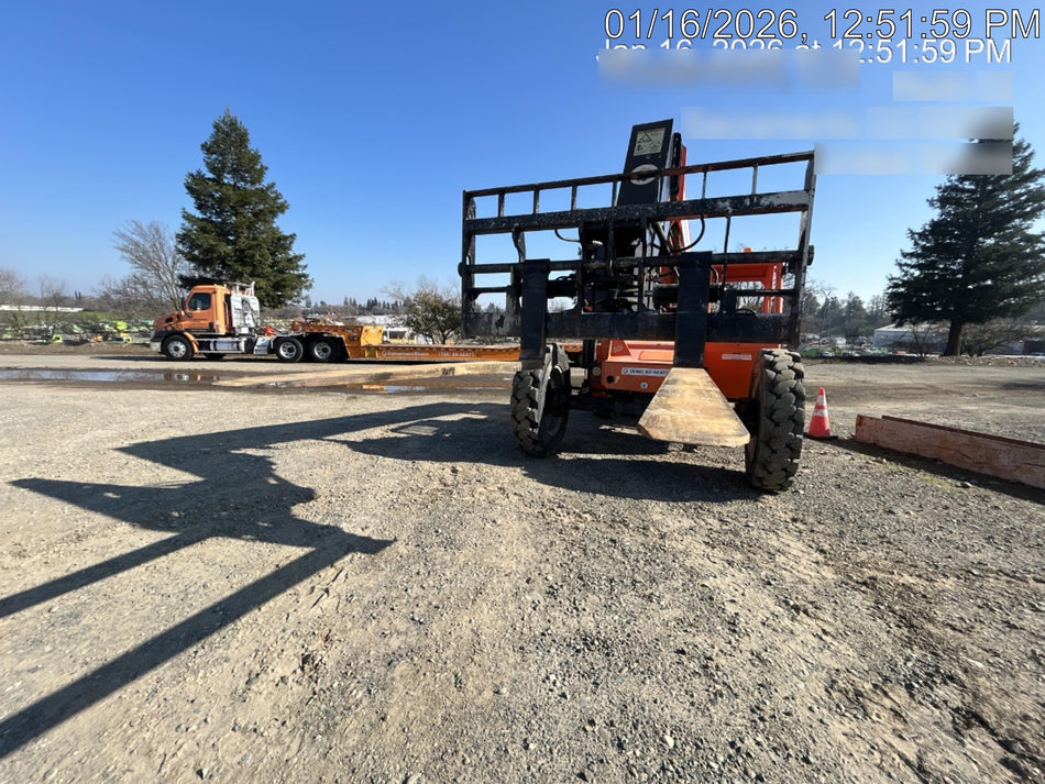 2021 GENIE 72" Swing Carriage - Genie