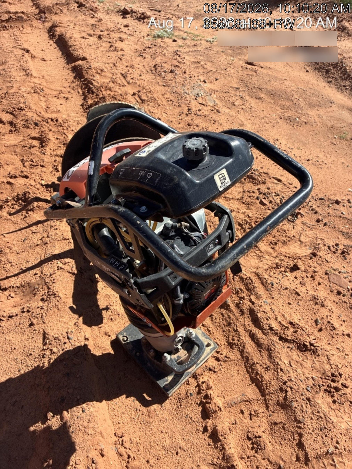 2025 HUSQVARNA LT6005