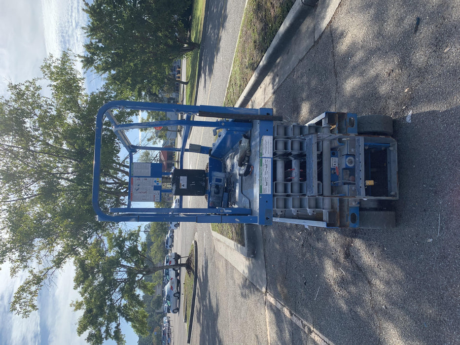 2019 Genie GS-1930 Fixed Rails with Chain Entry