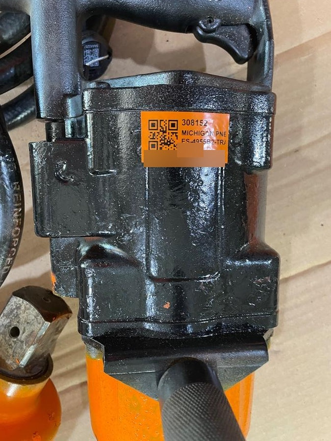 2023 MICHIGAN PNEUMATIC ES-4955B2-TRACKER