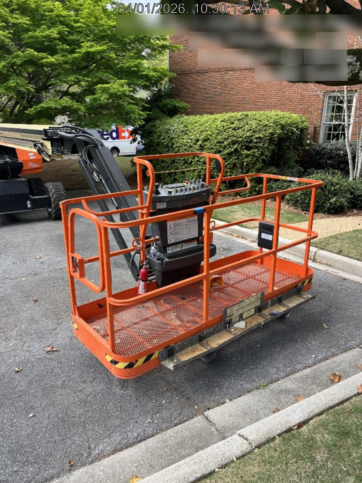 2025 JLG 660SJ
