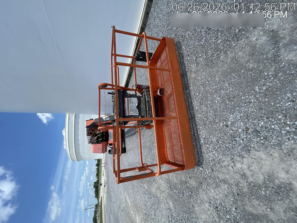 2020 JLG 660SJ