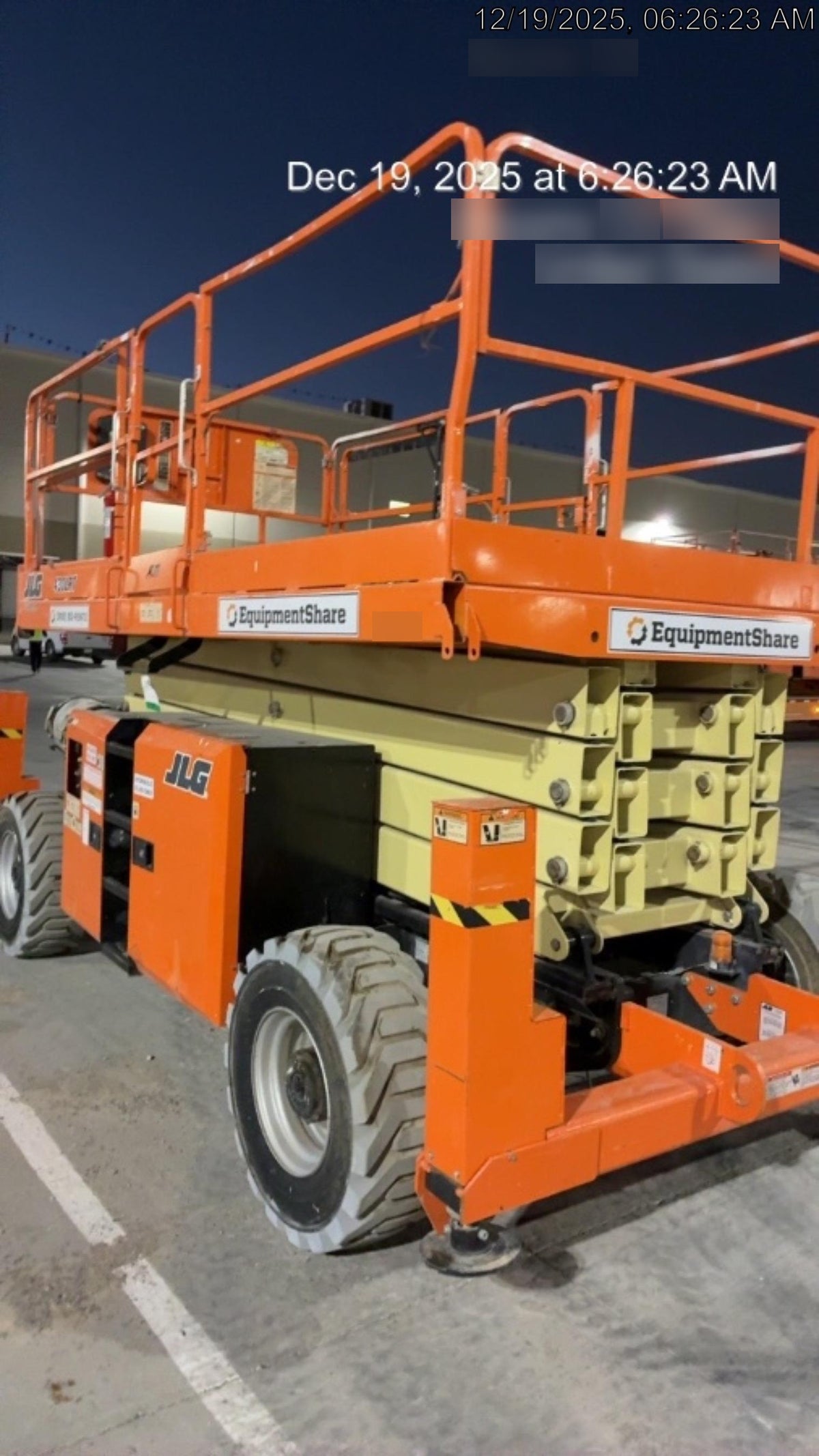 2020 JLG 430LRT
