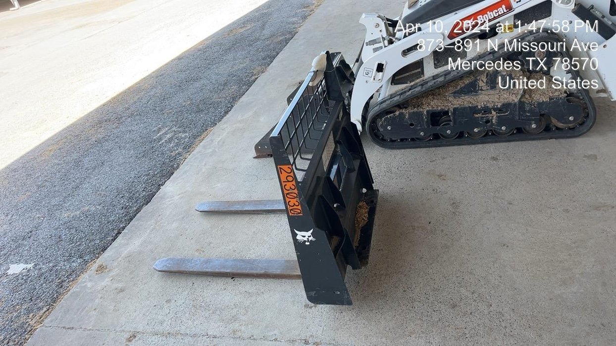 2023 BOBCAT 36" Mini Skid Steer Fork Carriage - Bobcat
