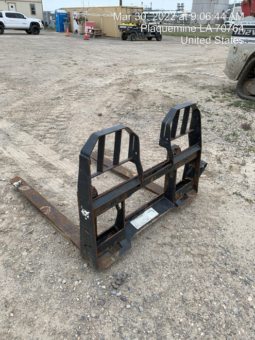 2020 EMKAY 48" Pallet Forks - Emkay