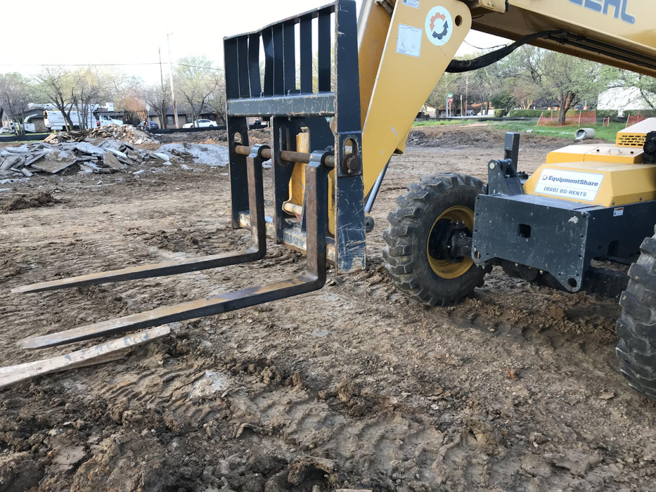 2016 Gehl RS8-44 Standard Rental Specs