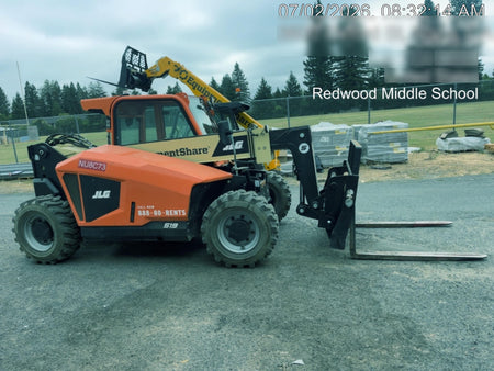 2025 JLG 519