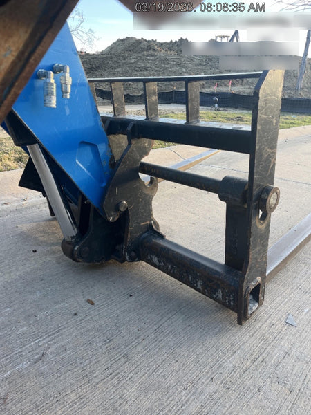 2018 Genie GTH-1056 Genie GTH-1056 w/CAB, Solid Tires, Work Lights, 60" carriage/forks, cab mesh, beacon