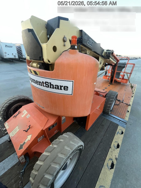 2019 JLG E450AJ