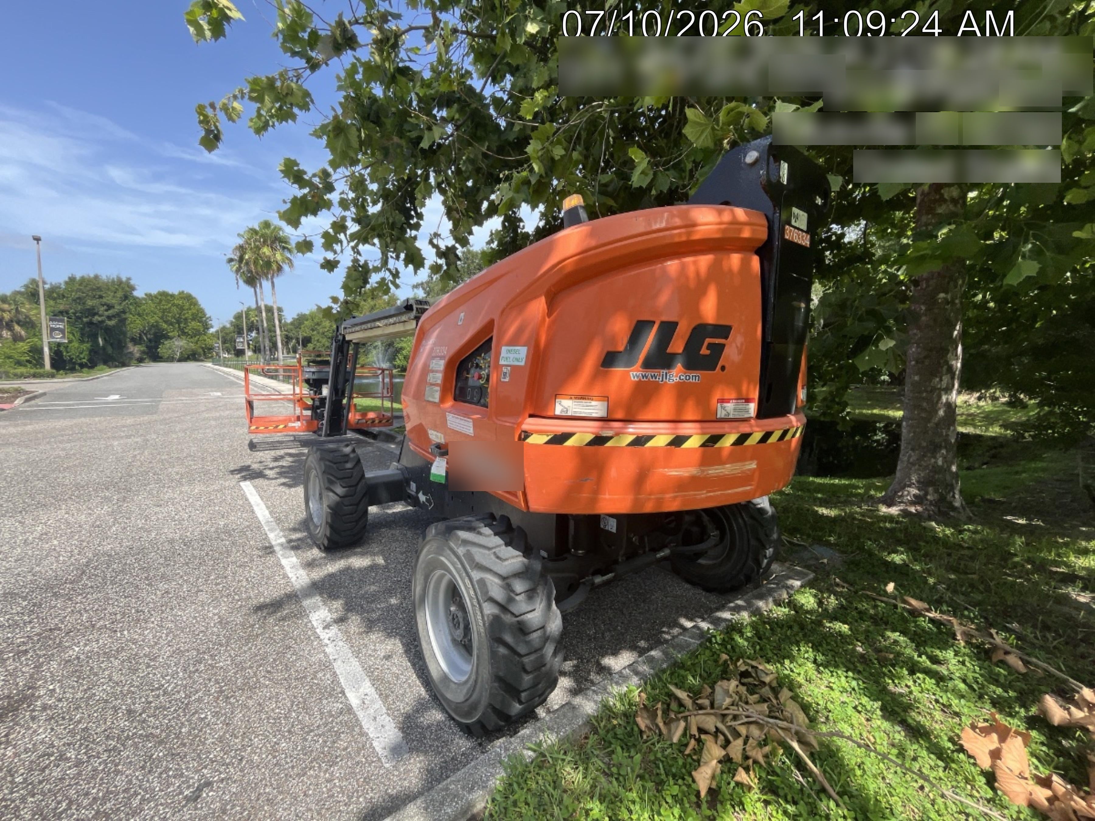 2023 JLG 460SJ