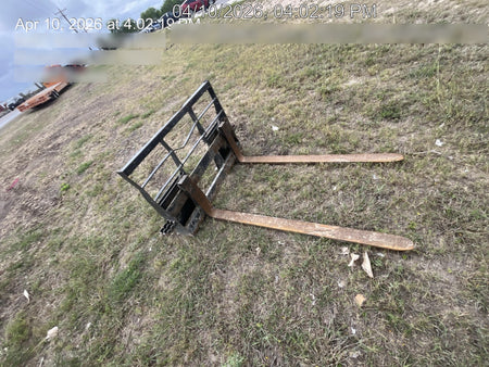 2023 ARROW MATERIAL HANDLING 24" Pallet Fork Frame