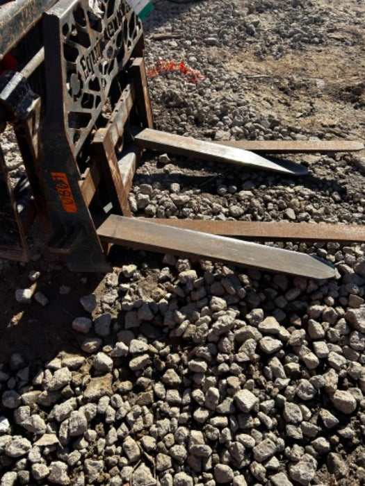 2020 PALADIN 48" Pallet Forks - Paladin