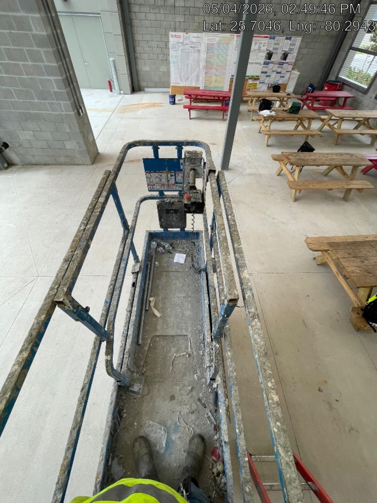 2022 GENIE GS-1932