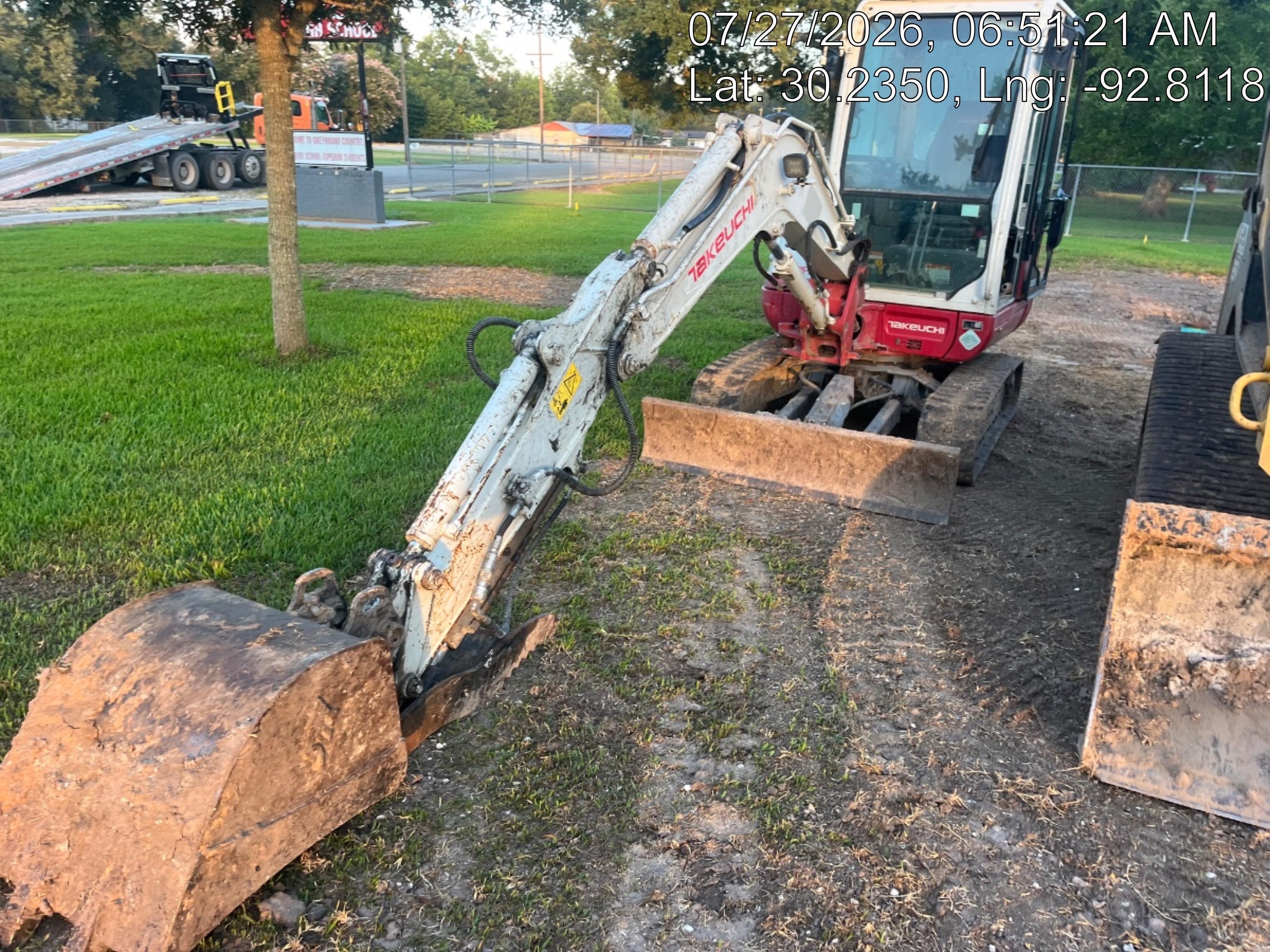 2020 Takeuchi TB-235-2CR Cab/Heat/Air, Rubber Tracks, Manual TAG QC