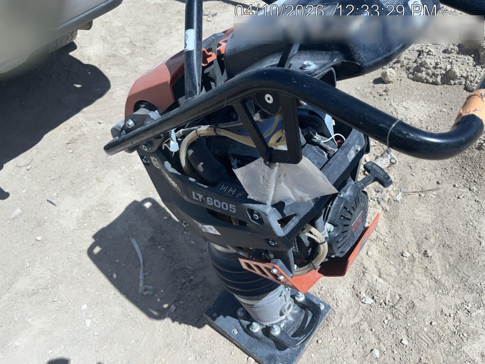 2025 HUSQVARNA LT6005