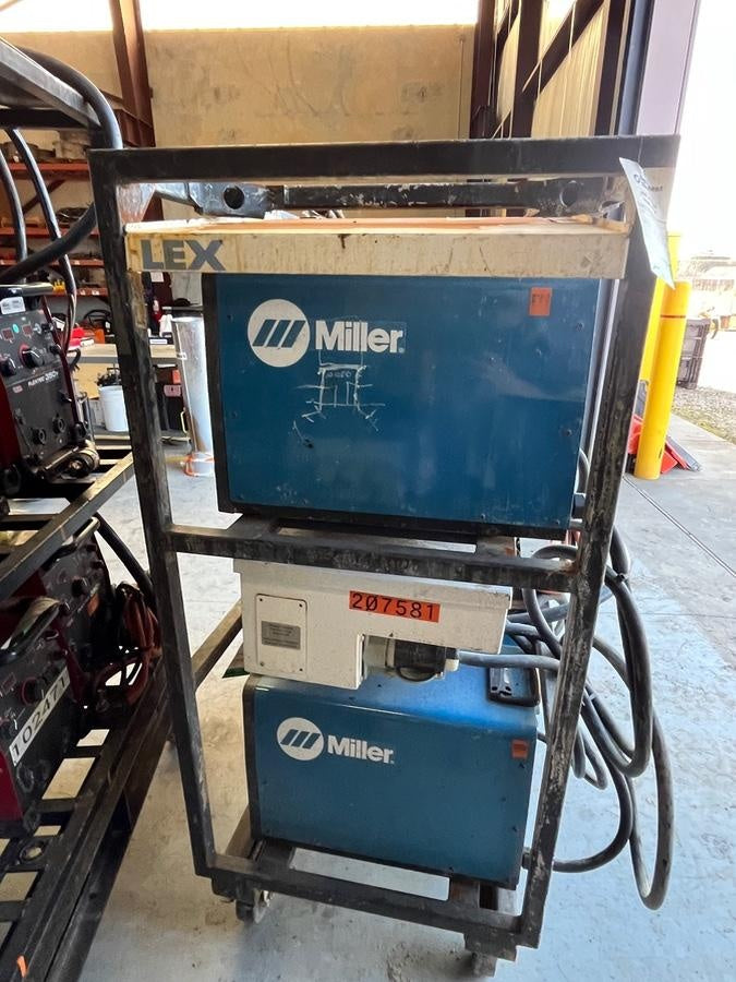 2021 MILLER ELECTRIC XMT 350
