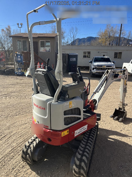 2023 TAKEUCHI TB210R