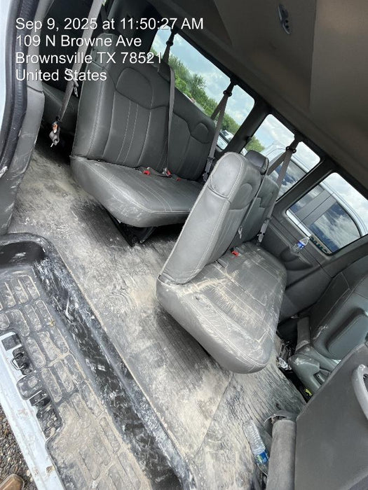 2025 CHEVROLET Express Van - Rental