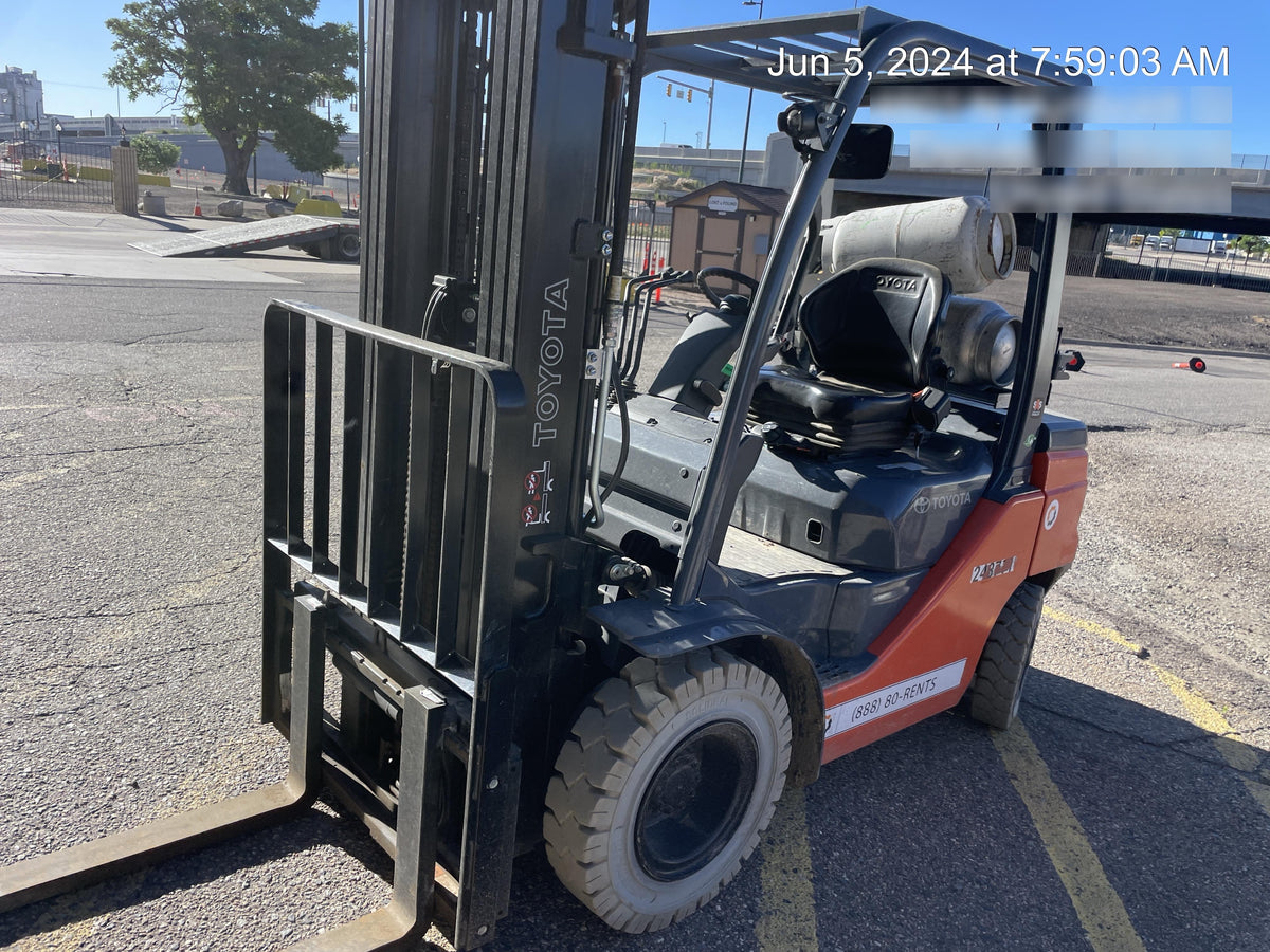2022 TOYOTA 50-8FGU25