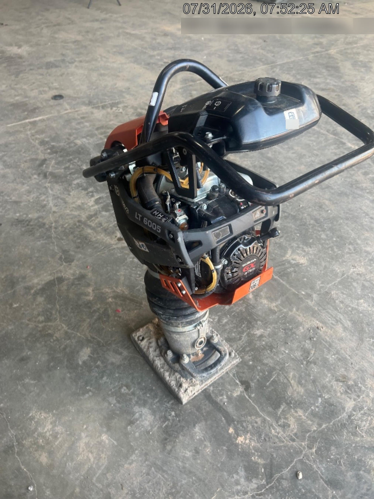 2024 HUSQVARNA LT6005