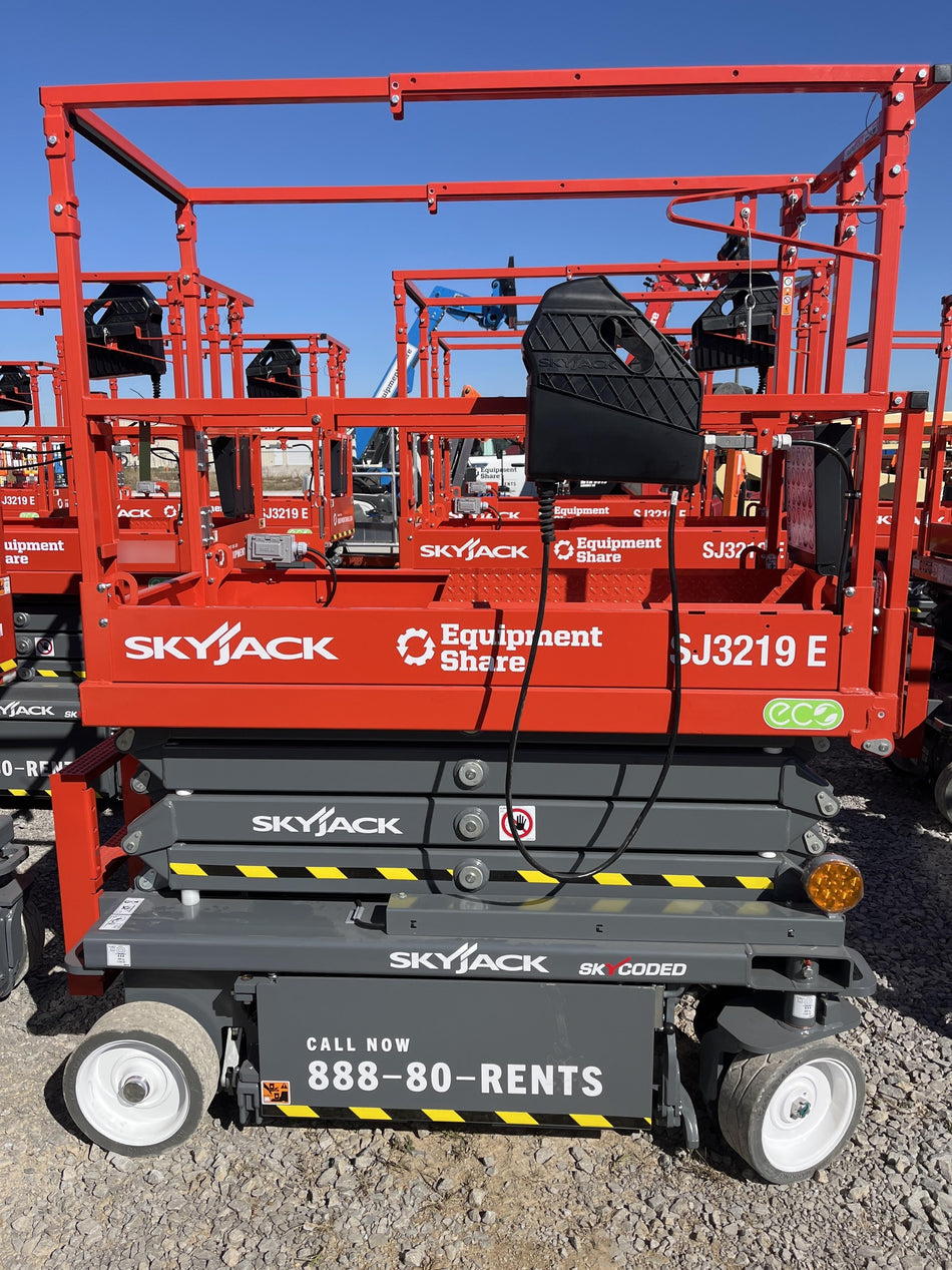 2024 Skyjack SJ3219 Electric Drive, Sld NM Tires, DBcns, RFRails, Power to Platform, T3 + Access Control