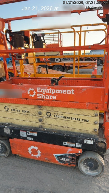 2022 JLG ES1932