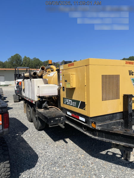 2022 Vac-Tron LP573XDT T4 Koehler Diesel Engine, 500 Gallon Debris Tank, x2 100 Gallon Water Tanks
