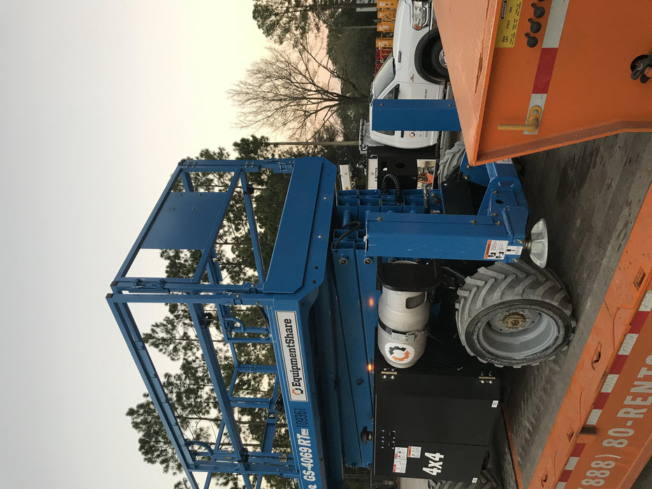 2020 GENIE GS-4069 RT