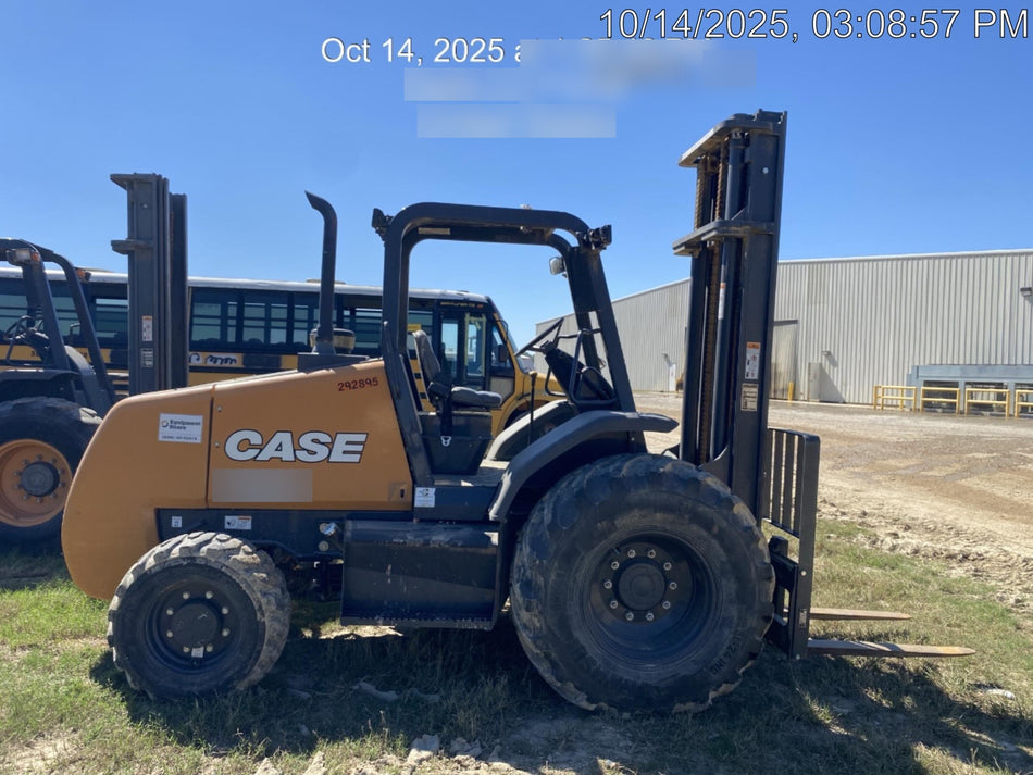 2023 CASE 588H